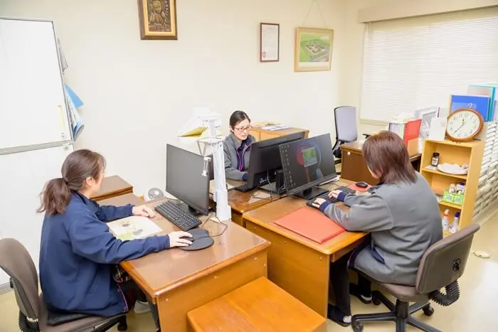 支援センター事務所