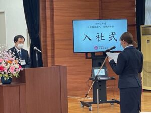 親入社員代表のあいさつ