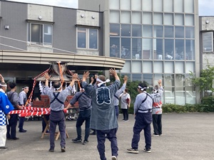加工済み　神輿写真